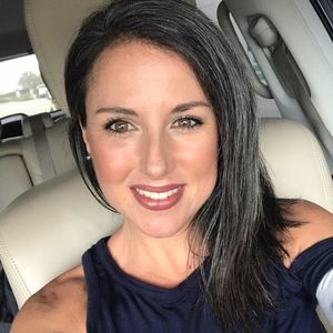 Meet your Posher, Wava